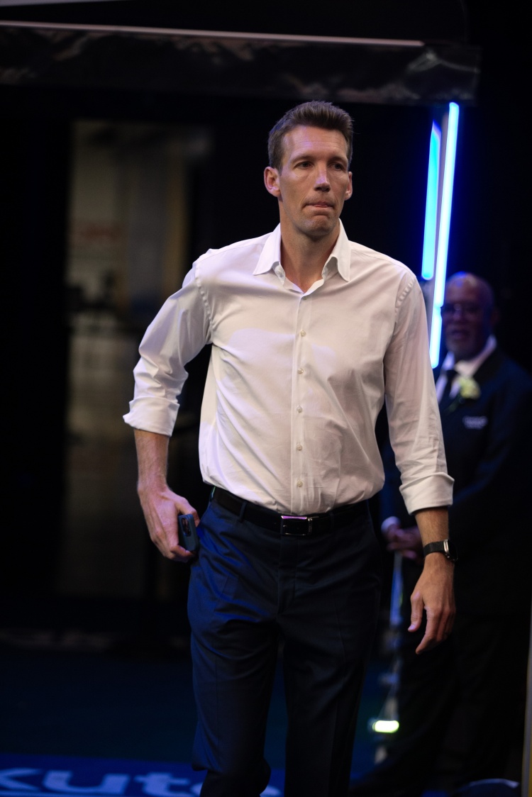 不補強中鋒？鄧利維：我們很小心 不想引進無法適應球隊的大個子